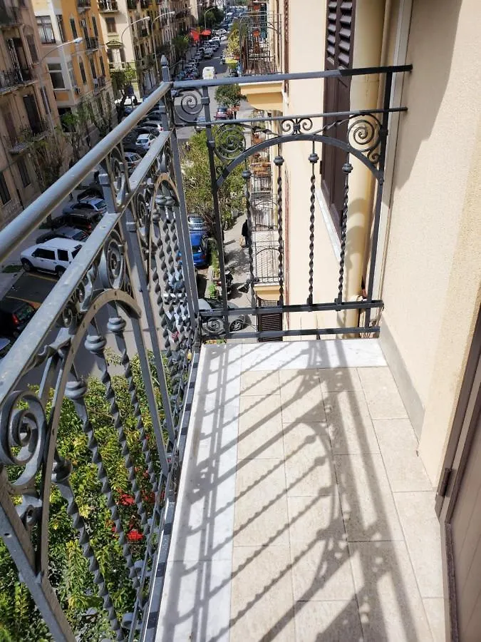 Casa Teatro Massimo Apartment Palermo Homestay