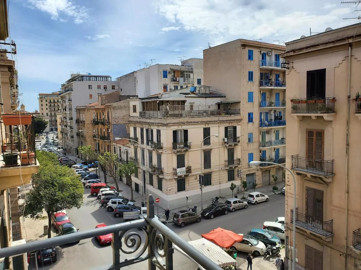 Apartament Casa Teatro Massimo Palermo Włochy