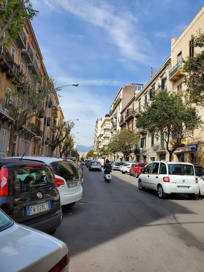 Apartament Casa Teatro Massimo Palermo 0*,  Włochy
