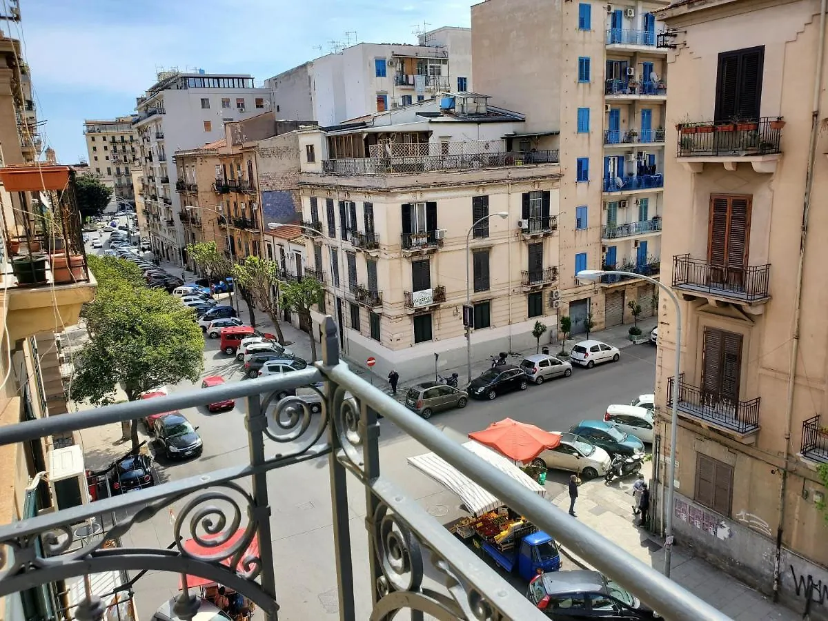 Apartament Casa Teatro Massimo Palermo